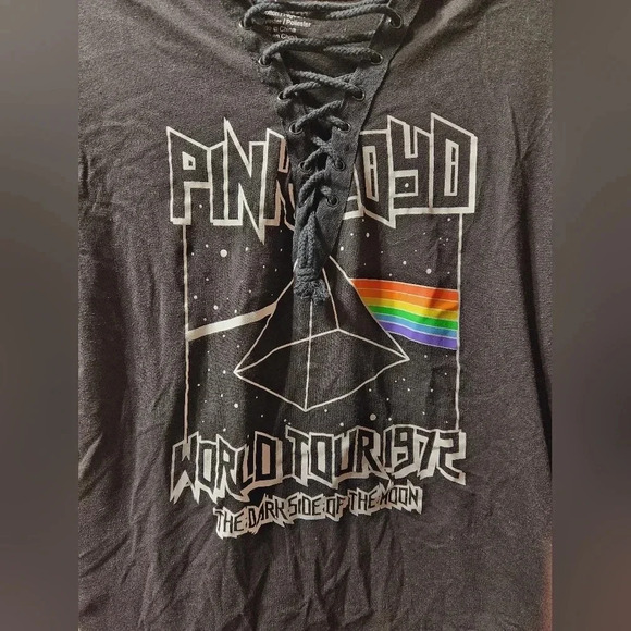Pink Floyd Dark Side of the Moon World Tour Graphic Lace Up Short Sleeve Top - Picture 2 of 4
